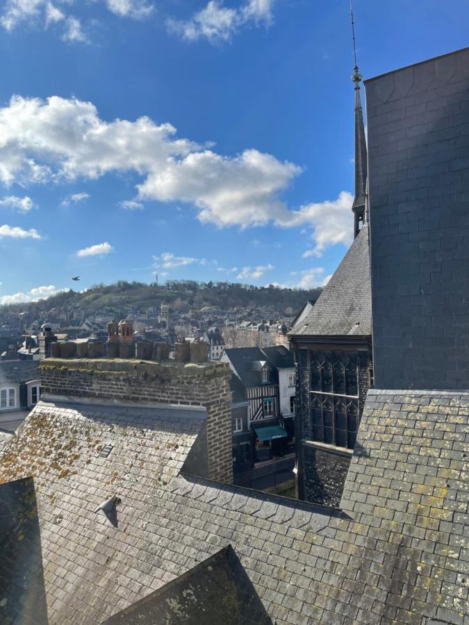 Le Loft Du Homard Bleu - Entre Ciel Et Mer - Free Parking 500M Honfleur Kültér fotó